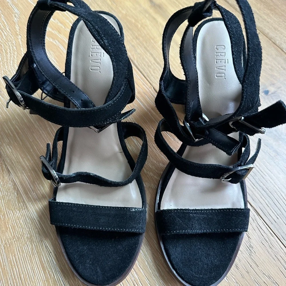 CREVO Women's Black Strappy Leather Sandals with wooden block heel - Picture 3 of 9